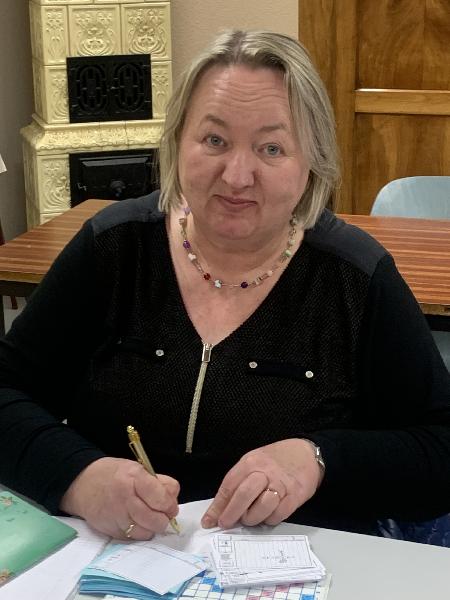 GILL  Christine